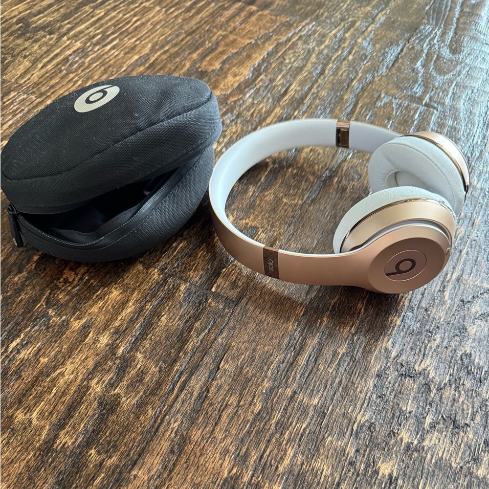 Beats Rose Gold and White Wireless Headphones